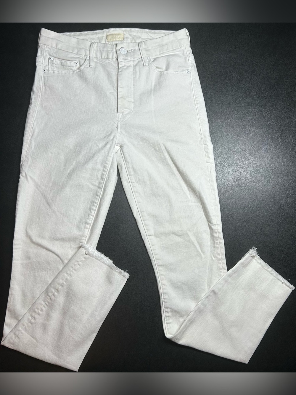 MOTHER Size 26 High Waisted Looker Dagger Ankle Fray Jeans Glass Slipper White